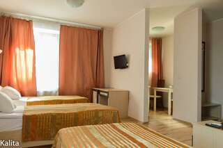 Гостиница Калита Калуга 3-местный номер стандарт-5